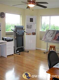 Used as office, but can be Master BR