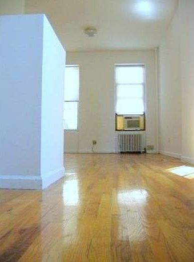 2nd image of 247 E 62nd St APT 4
