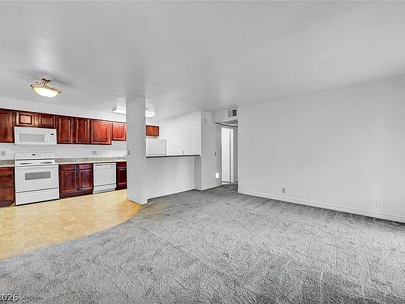 5th image of 4340 Sandy River Dr Unit 84