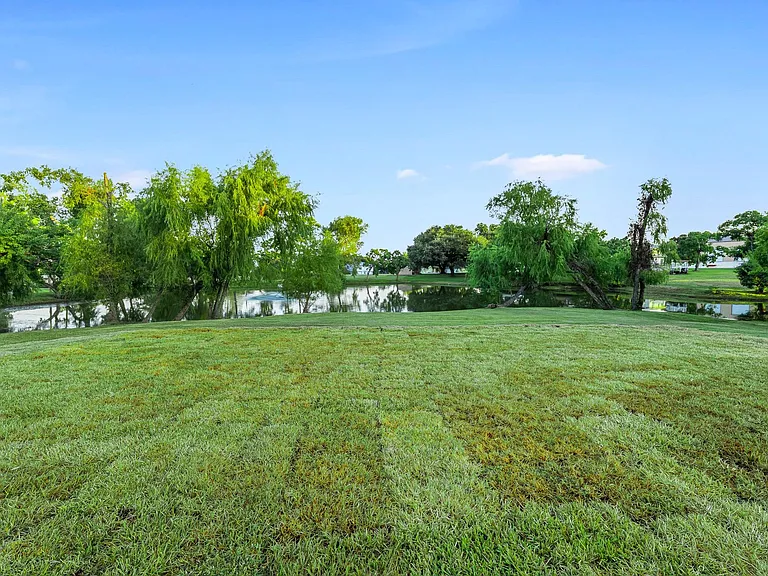90 Coolcrest Dr — Photo 34