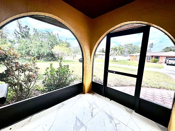 2nd image of 756 Darwin Rd