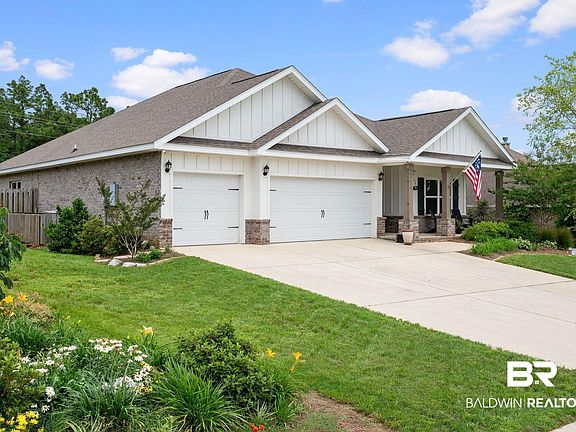 2nd image of 22110 Sutherland Cir
