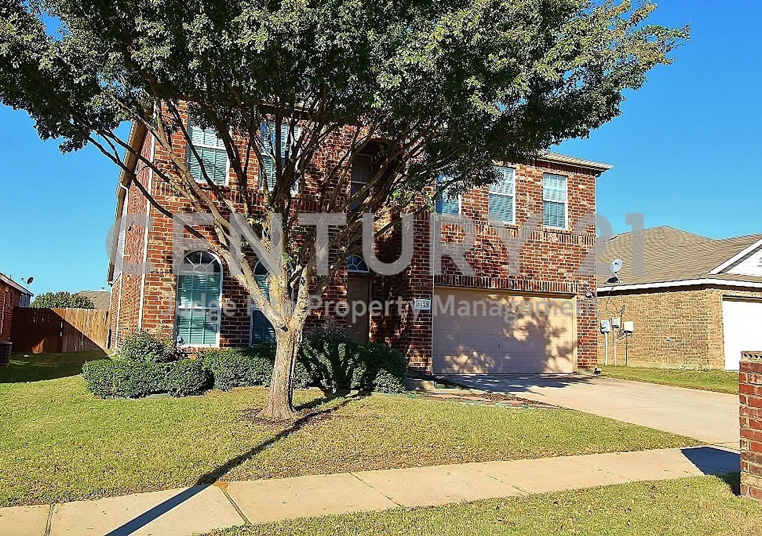 Wonderful 2-Story 4/2.5/2 in Keller ISD Ready For Move-In! — Photo 1