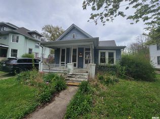 618 S Walnut St, Springfield, IL 62704