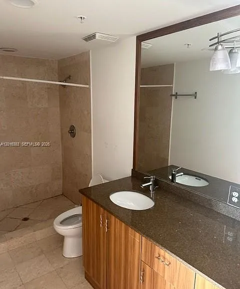 6305 Indian Creek Dr #4C — Photo 7