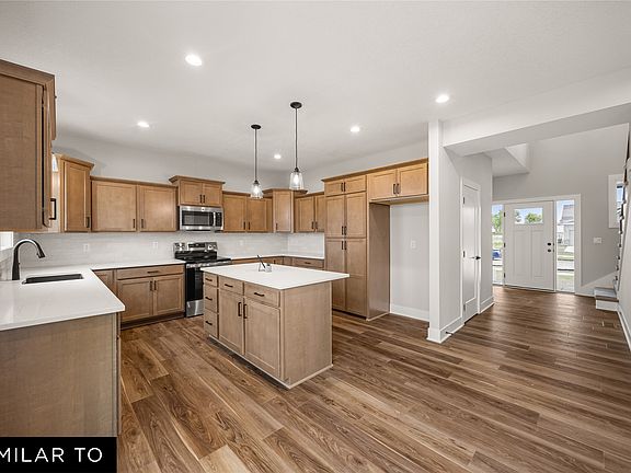 4th image of 1309 Lincoln Ct