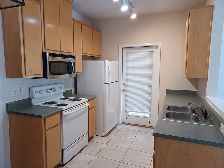 3189 Allison Marie Ct — Photo 4