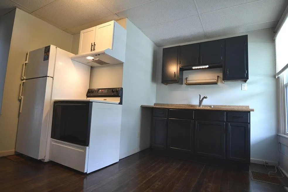 508 S Halliburton St — Photo 3