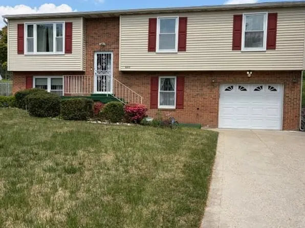 6410 Coleton Ct, Capitol Heights, MD 20743