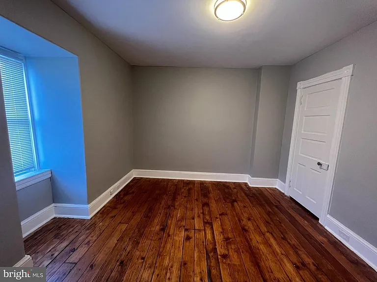 337 W Lemon St — Photo 11
