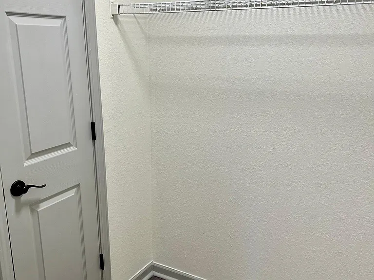 1155 Mechanics Way — Photo 18