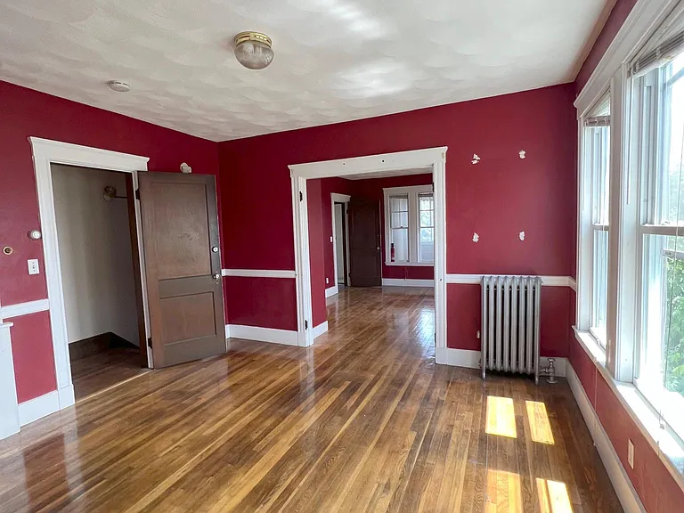382 McGrath Hwy #2L — Photo 3