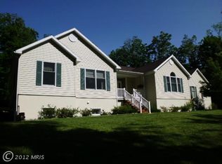 180 Farmer Jebs Ln, Winchester, VA 22603