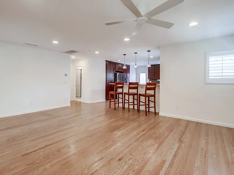 4747 Rolando Blvd — Photo 9
