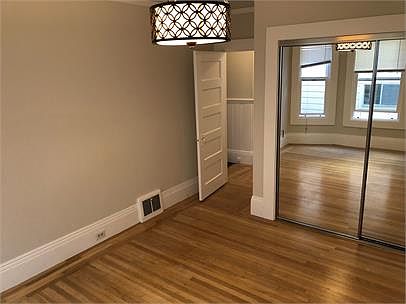5th image of 1479 Washington St