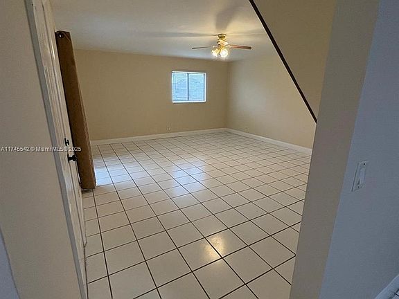 4th image of 129 San Remo Blvd