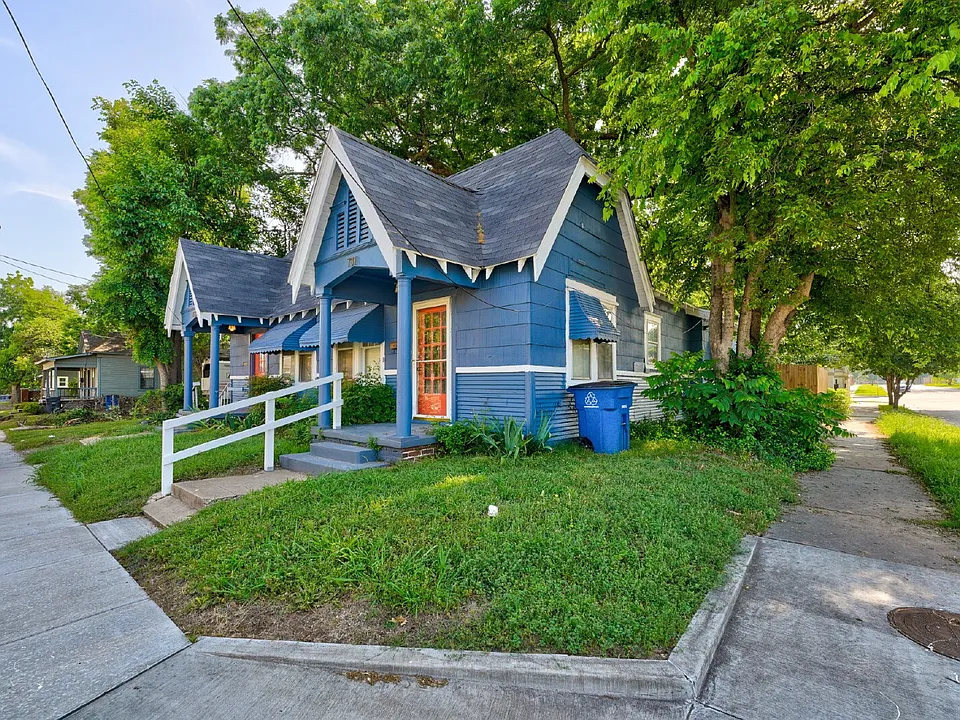 731 S Rockford Ave
