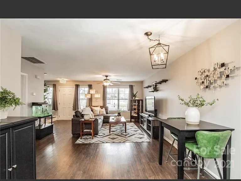 7138 Tom Castain Ln — Photo 13