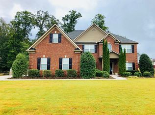 1134 Red Wolf Ln, Dacula, GA 30019