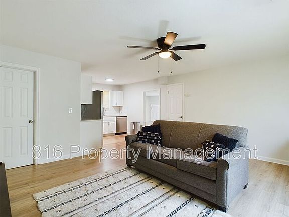 3rd image of 10400 E 15th St S #10402