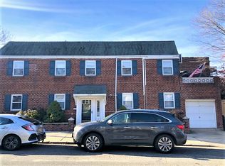 1854 21st Rd, Astoria, NY 11105