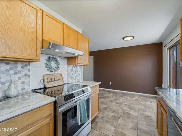 1115 E Hedrick Dr, Tucson, AZ 85719