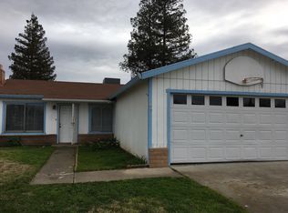 900 Hysell Ct, Ripon, CA 95366