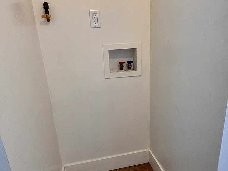 1830 Pennsylvania Ave #2 — Photo 22