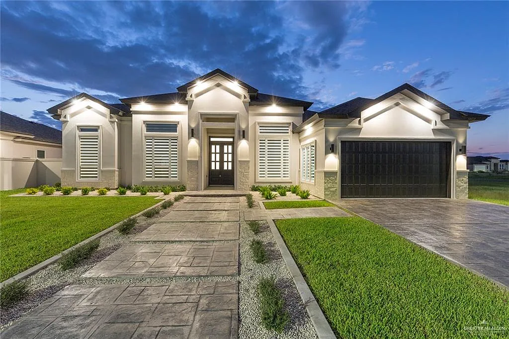 4 bed, 3.5 bath, 2300 sqft, $3,700 — Photo 1