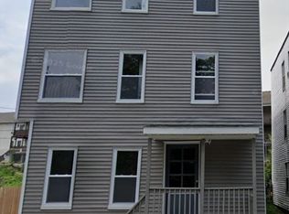 35 North St, Worcester, MA 01605