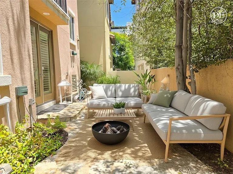 12914 Agustin Pl — Photo 31