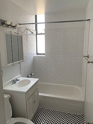 2nd image of 522 W 157th St APT 6G