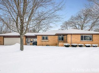 13294 48th Ave, Coopersville, MI 49404