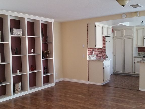 5th image of 756 W Avenue H6