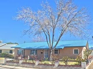 3508 Palomas Dr NE, Albuquerque, NM 87110