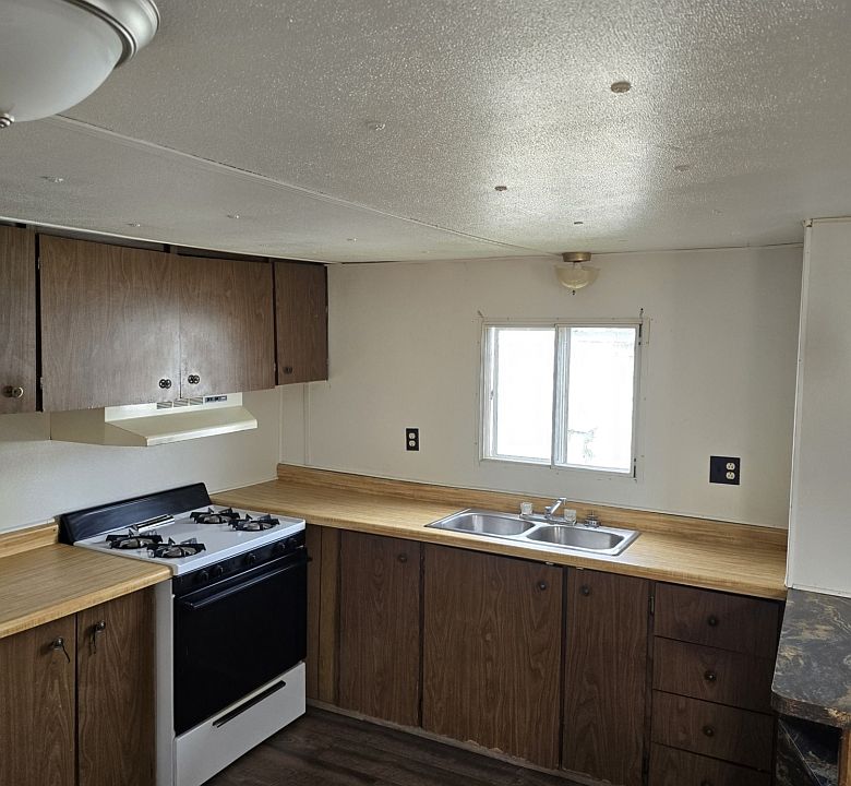 1st image of 614 W Sweet Ave #2B-1Ba