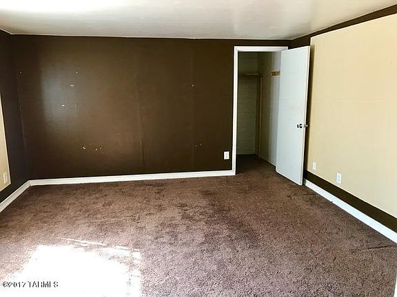 2nd image of 601 W Calle Siglo