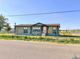 4204 Harmon Ln, Carlsbad, NM 88220