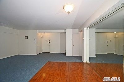 5th image of 40 Daley Pl APT 114