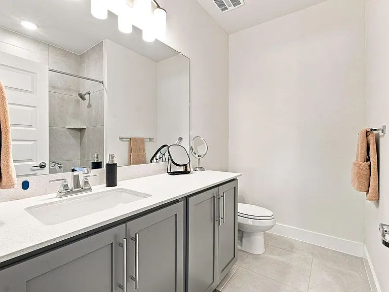 9608 Hamadryas Dr — Photo 25