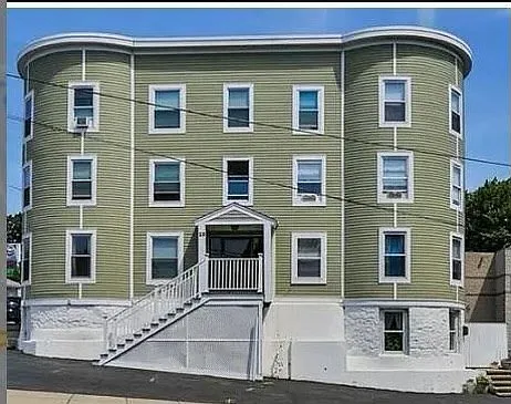 28 Salem St #3