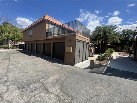 2nd image of 311 Misty Isle Ln Unit D