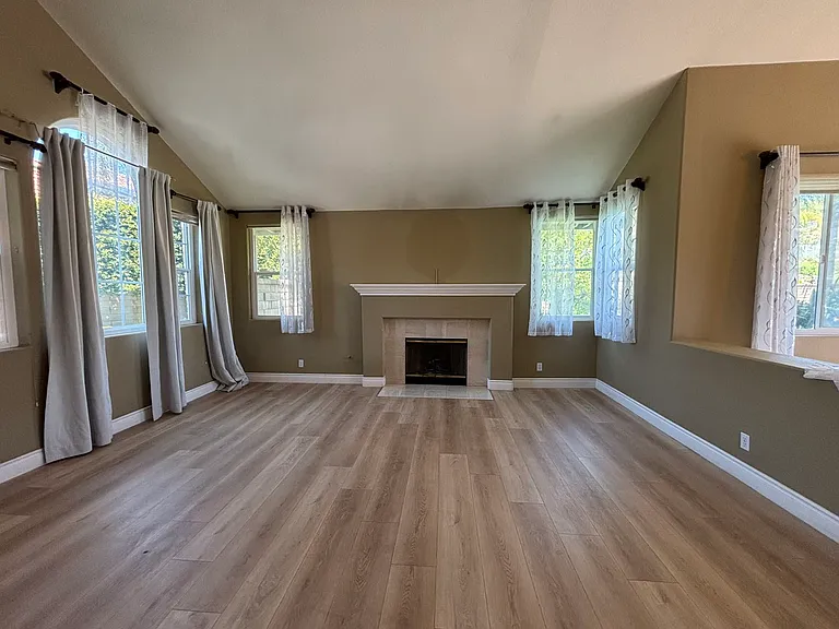 5530 Elderberry Ln — Photo 7