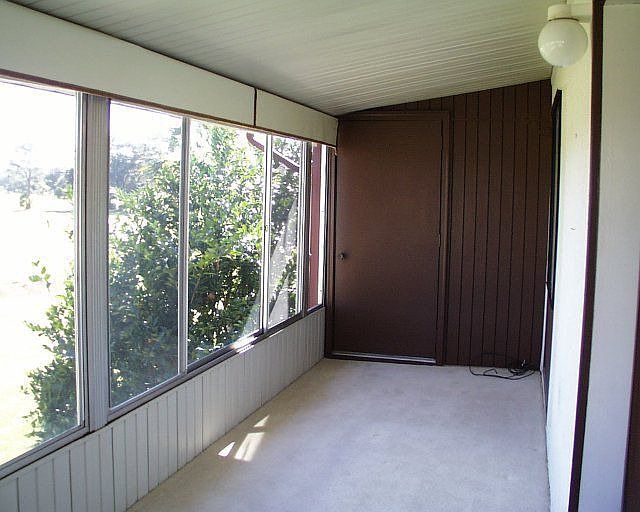 Sreened Lanai with glass windows