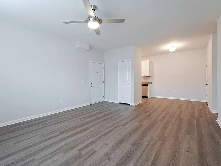 Meadows of Graham Apartments — Photo 11