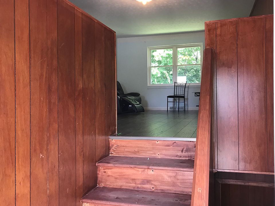1st image of 10505 Chapman Hwy APT 6