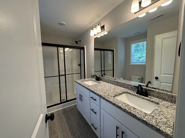 390 Summer Hill Rd — Photo 22