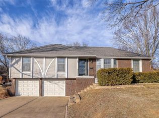 1404 SW 9th St, Lees Summit, MO 64081