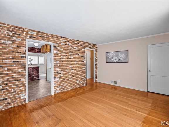 5th image of 8530 Kathleen Ave