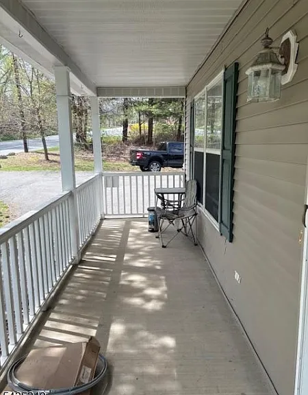 1709 Route 517 — Photo 2